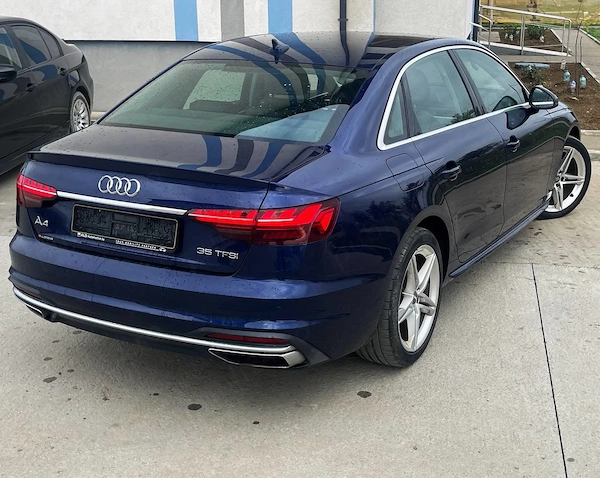 AUDI A4 2021 — imagine 9