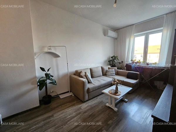 Apartament 2 camere, decomandat, etaj 2 din 2, cu pod, zona Aeroport, comision 0%