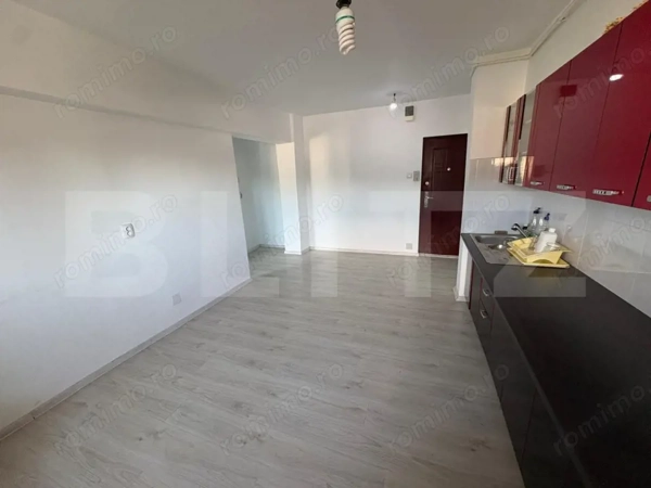 Apartament 2 camere, decomandat, priveliște superbă, zona Garii — fotografia 3