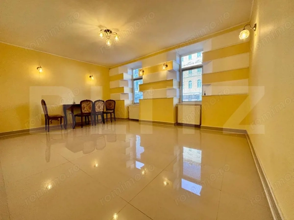 Oportunitate! Apartament deosebit, 2 camere, 54 mp, clădire istorică - Central — fotografia 1