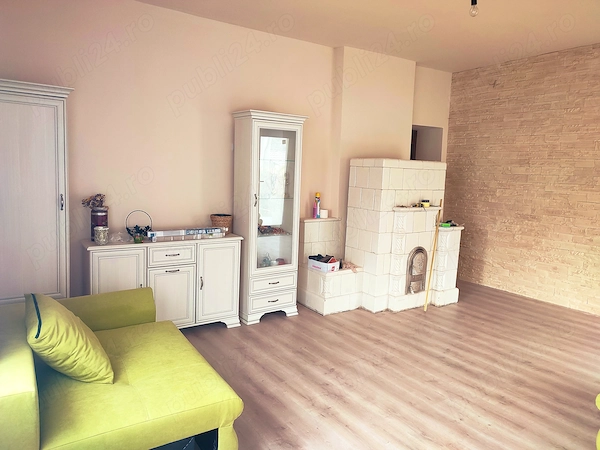 Vând parter vila ultracentral Piatra Neamt
