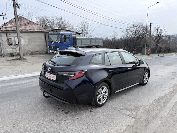 TOYOTA Corolla 2023 — imagine 4