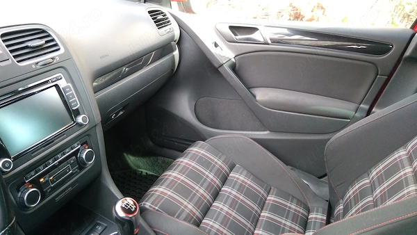 VOLKSWAGEN Golf 2010 — imagine 5
