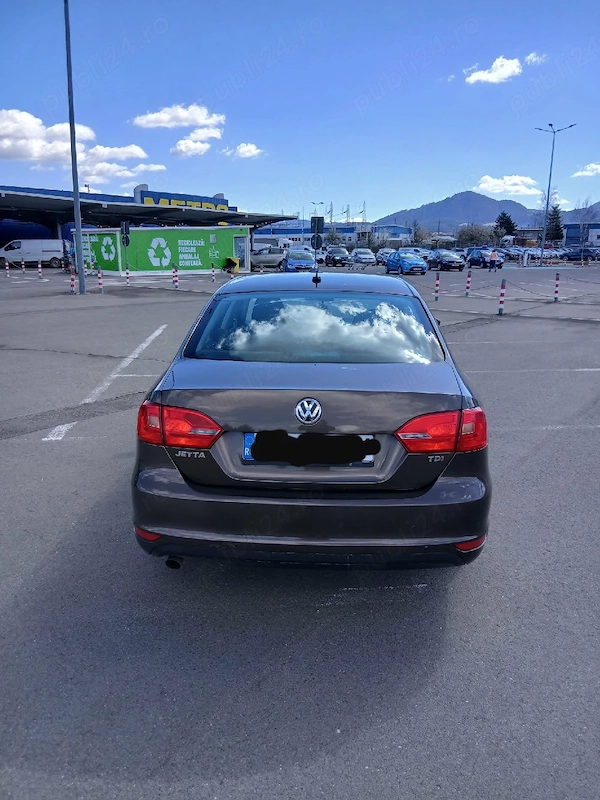 VOLKSWAGEN Jetta 2012 — imagine 5
