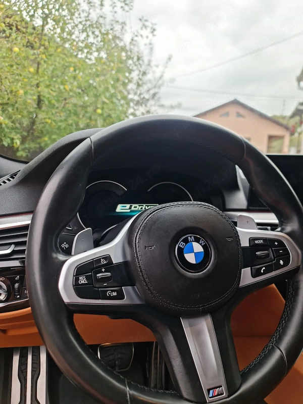 BMW 5 Series 2019 — imagine 11