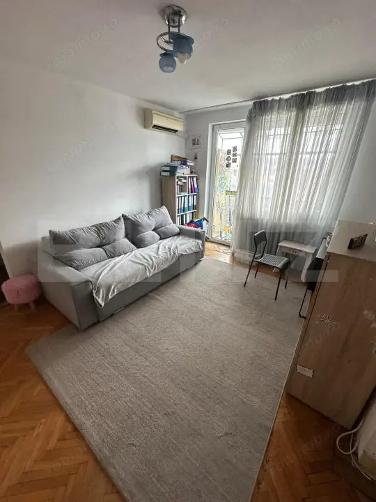Apartament 3 camere, semidecomandat, 54 mp, balcon, orientare sudică, Grigorescu — fotografia 1
