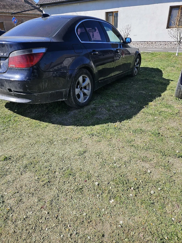 BMW 5 Series 2004 — imagine 2