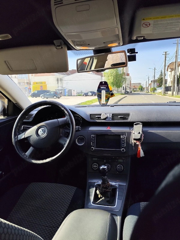 VOLKSWAGEN Passat 2007