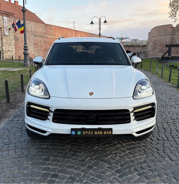 Porsche Cayenne 3.0 V6 Turbo 340 CP 2019 | 91.500KM | Sport Chrono | Suspensie pneumatică