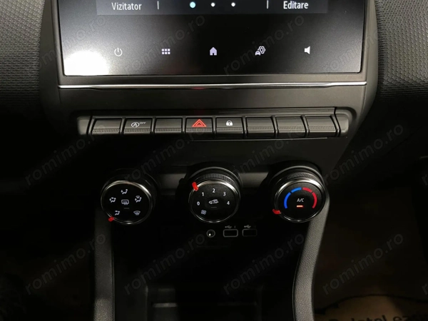 RENAULT Clio 2023 — imagine 15