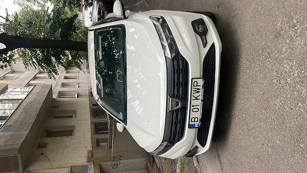 DACIA Logan 2022 — imagine 2