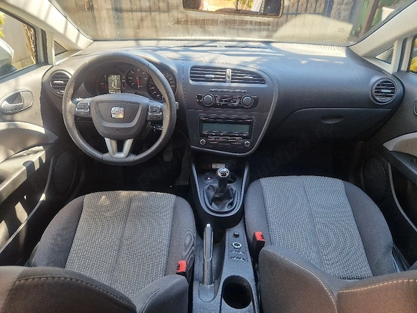 SEAT Leon 2012 — imagine 8