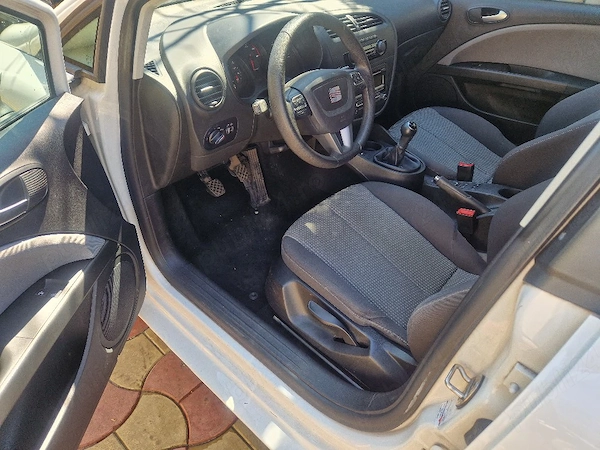 SEAT Leon 2012 — imagine 7