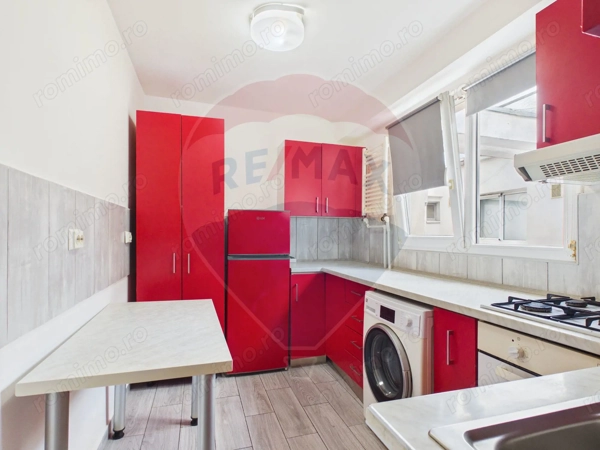 Apartament cu 2 camere renovat in Drumul Taberei — fotografia 3