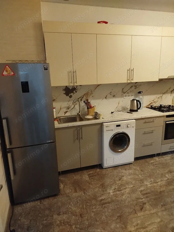 Garsoniera de inchiriat in zona Panduri