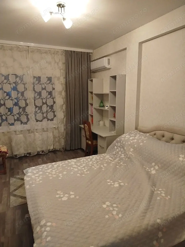 Garsoniera de inchiriat in zona Panduri