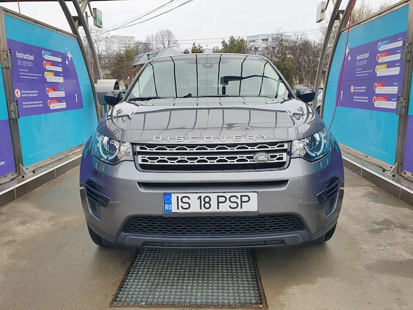 Land Rover Discovery Sport, SUV PREMIUM 4X4, 2.0 D AT, Euro 6, recent înmatriculată RO !