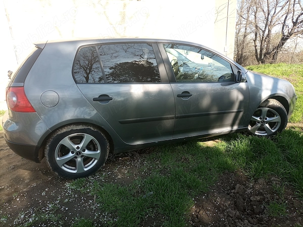 VOLKSWAGEN Golf 2004 — imagine 8