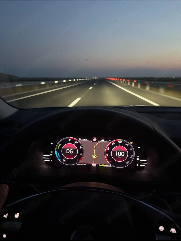 SKODA Superb 2021 — imagine 6