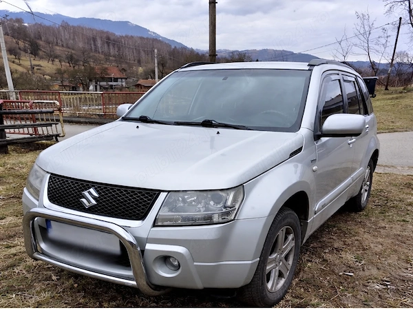 SUZUKI Grand Vitara