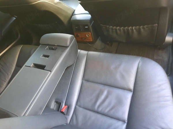 BMW 5 Series 2009 — imagine 10