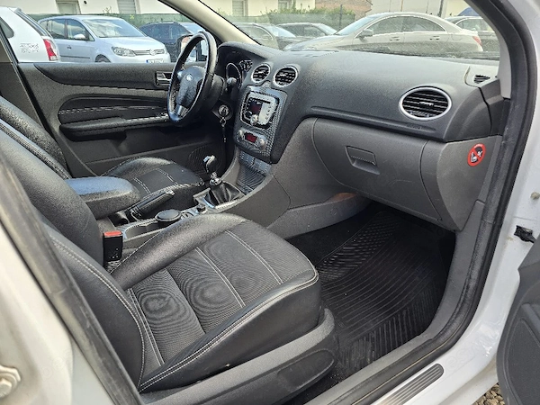 FORD Focus 2008 — imagine 4
