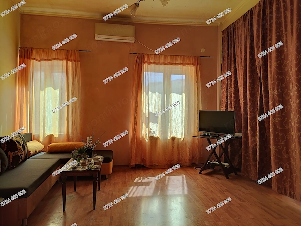 Vand apartament 3 camere, ultracentral in Constanta ! — fotografia 1