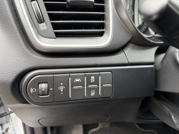 KIA Ceed 2023 — imagine 8