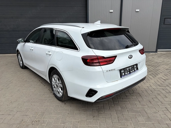 KIA Ceed 2023 — imagine 3