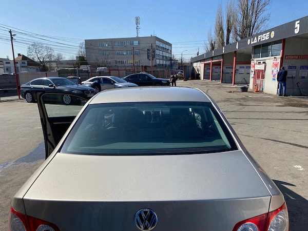 VOLKSWAGEN Jetta 2008 — imagine 3