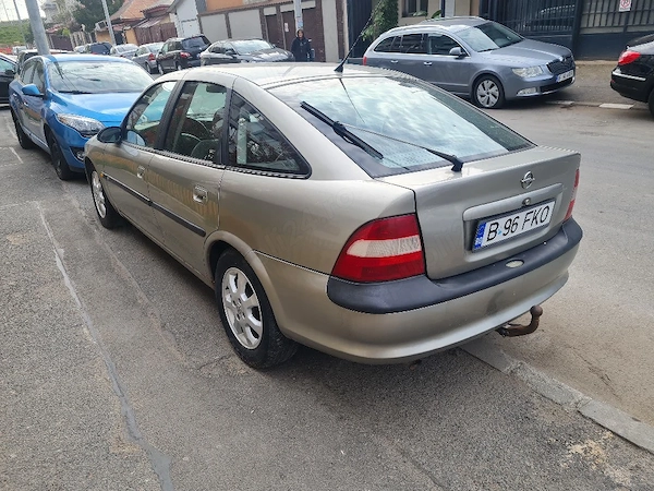 OPEL Vectra 1986