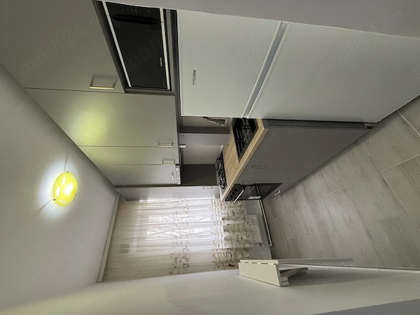 Închiriez apartament