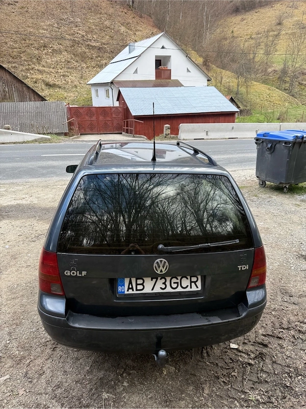 VOLKSWAGEN Golf 2002 — imagine 4