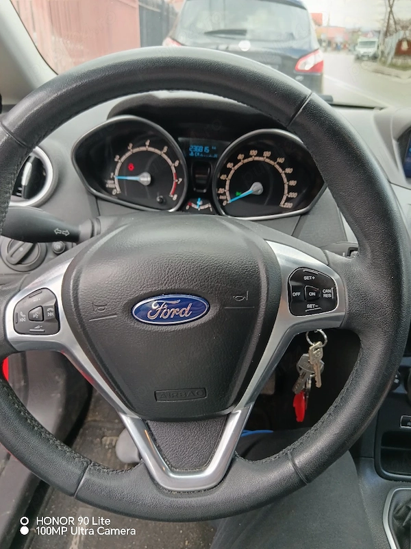 FORD Fiesta 2015