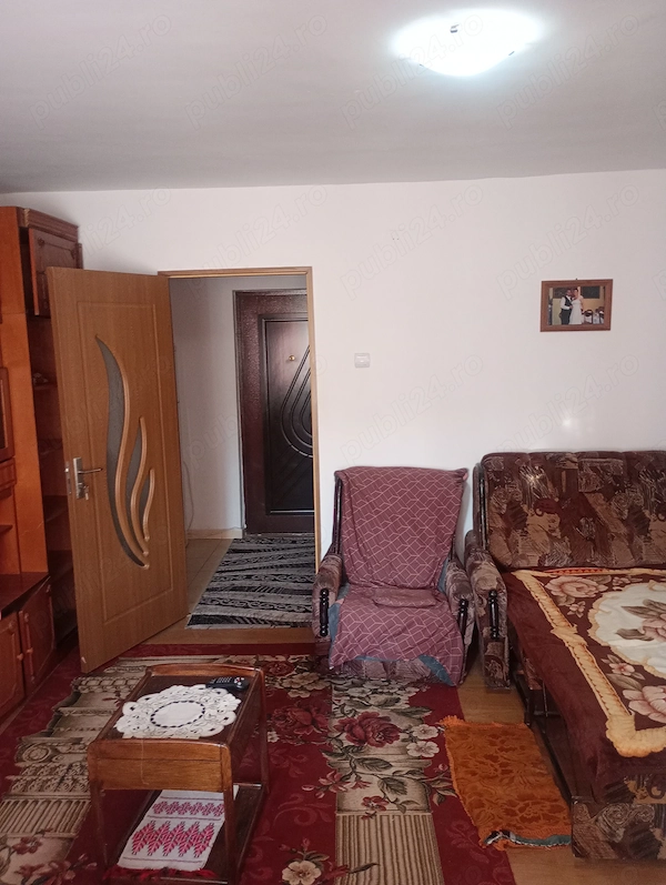 Garsoniera mobilata Darmanesti — fotografia 1