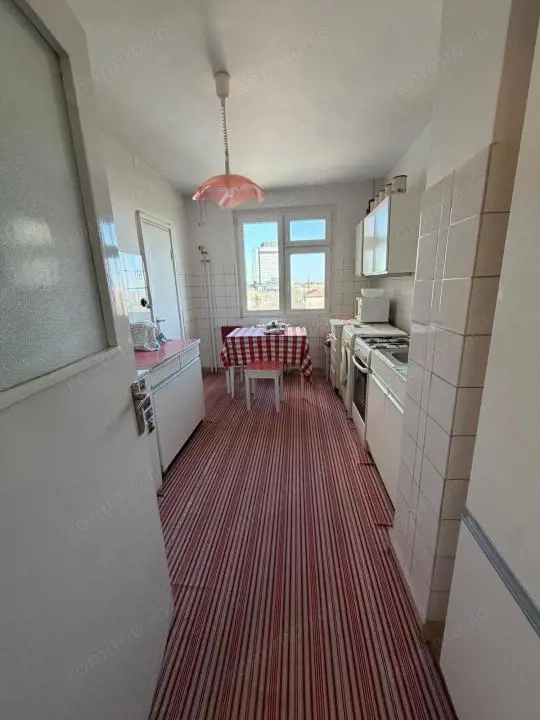Apartament 3 camere, 70 mp utili, Ultra Central Aradului — fotografia 3