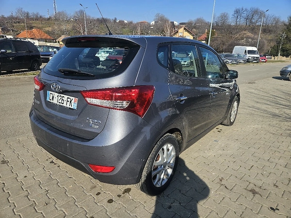 HYUNDAI ix20 2013 — imagine 4