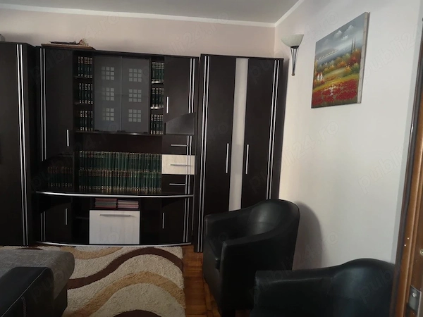 Chirie Tecuci — fotografia 3