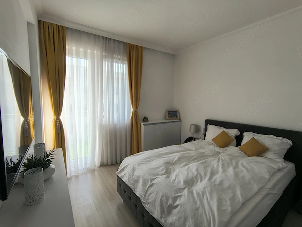 Inchiriez apartament