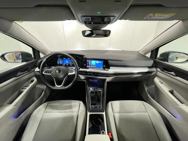 VOLKSWAGEN Golf 2022 — imagine 8