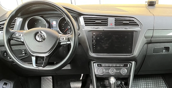 VOLKSWAGEN Tiguan 2018 — imagine 17