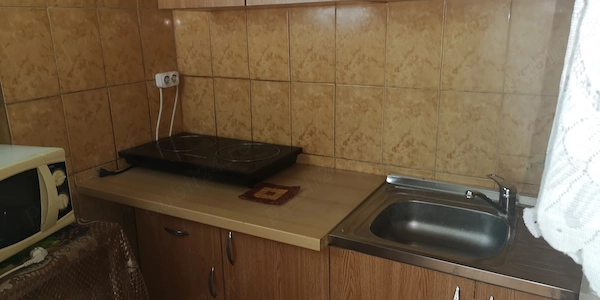Inchiriez Garsoniera în Tudor Vladimirescu în spate la Iulius Mall