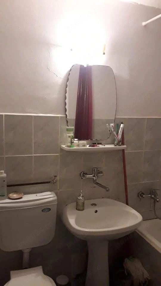 Vând urgent garsonieră, 34000E, Motorului, Baia Mare — fotografia 3