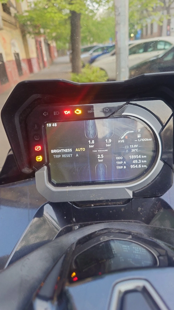 Scuter kymco cv3