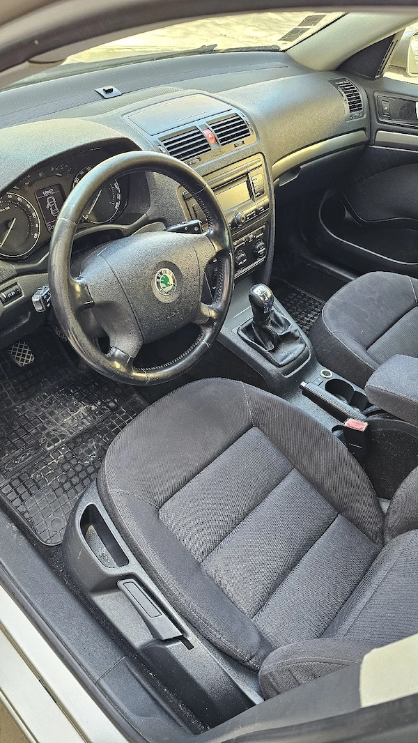 SKODA Octavia 2006 — imagine 2