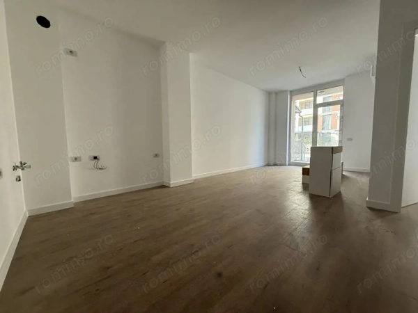 Apartament 2 camere, open-space, parter - Torontalului — fotografia 1