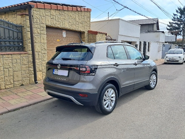 VOLKSWAGEN T-Cross 2021 — imagine 7