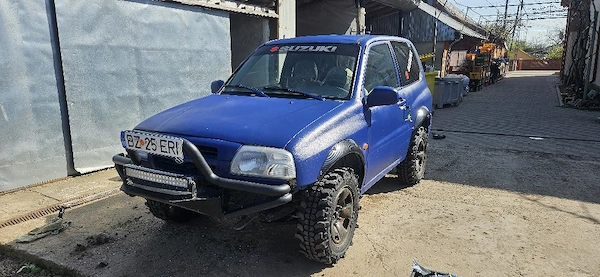 SUZUKI Grand Vitara