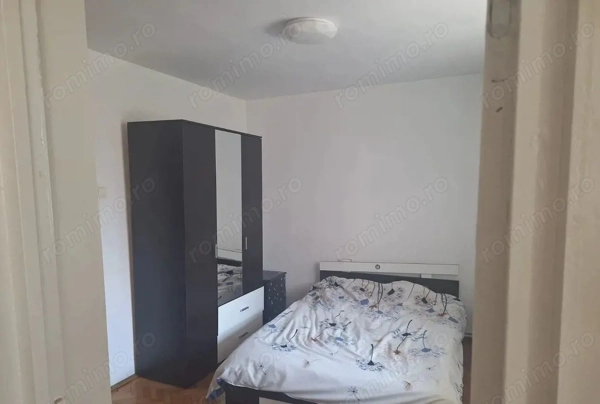 Tudor - Vanzare ap. 2 camere + copertina - Str. Brasovului — fotografia 1