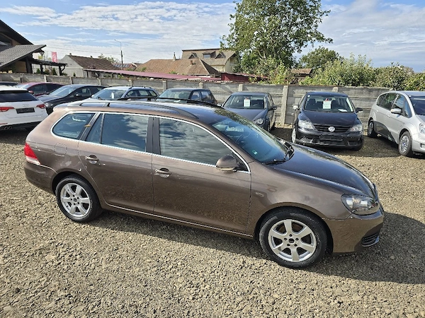 VOLKSWAGEN Golf 2010 — imagine 3